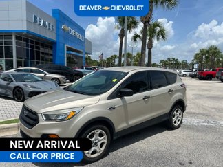 Used 2017 Ford Escape S image 1