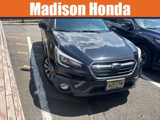 Used 2018 Subaru Outback 2.5i Touring image 1