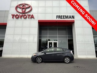 Used 2015 Toyota Prius Two image 1