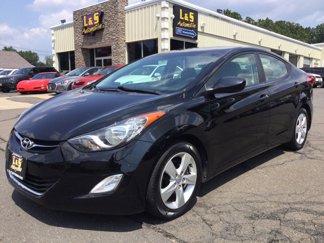 Used 2012 Hyundai Elantra GLS w/ Preferred Pkg 3 image 1