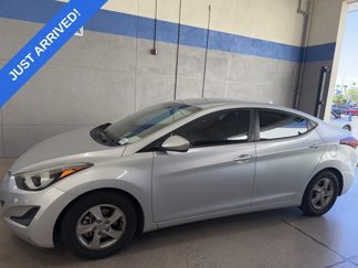 Used 2014 Hyundai Elantra SE image 1