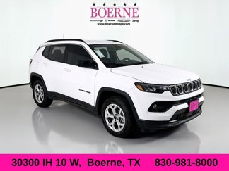 New 2025 Jeep Compass Latitude image 1