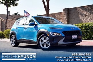 Certified 2022 Hyundai Kona SEL w/ Convenience Package image 1