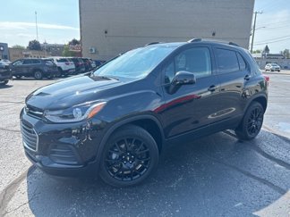 Used 2022 Chevrolet Trax LT w/ Midnight Edition image 1