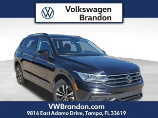 Used 2022 Volkswagen Tiguan S image 1