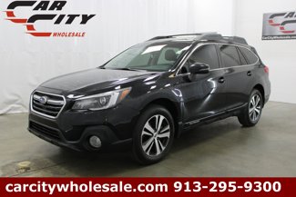 Used 2018 Subaru Outback 3.6R Limited image 1