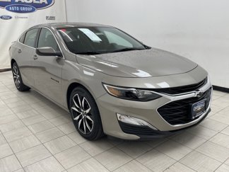 New 2024 Chevrolet Malibu RS w/ LPO, Floor Liner Package image 1