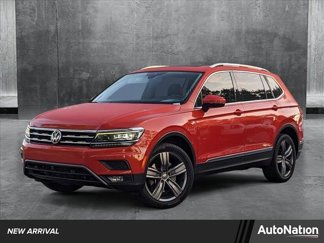 Used 2018 Volkswagen Tiguan SEL Premium image 1