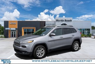 Used 2018 Jeep Cherokee Latitude Plus image 1