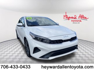 Used 2023 Kia Forte LXS image 1