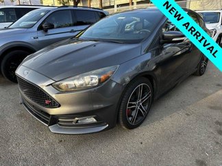 Used 2017 Ford Focus ST image 1