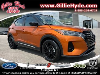 Used 2023 Nissan Kicks SR image 1