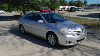 Used 2011 Toyota Camry XLE image 1
