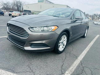 Used 2013 Ford Fusion SE image 1
