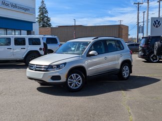 Used 2015 Volkswagen Tiguan S image 1