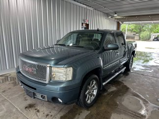 Used 2011 GMC Sierra 1500 Denali image 1