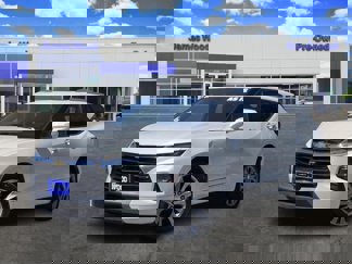 Used 2020 Chevrolet Blazer Premier w/ Driver Confidence II Package image 1