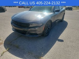 Used 2022 Dodge Charger SXT w/ Blacktop Package image 1