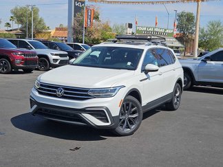 Used 2023 Volkswagen Tiguan SE image 1