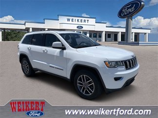 Used 2020 Jeep Grand Cherokee Laredo w/ Laredo X Package image 1