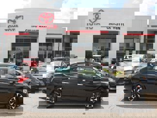 Used 2019 Nissan Sentra SR Turbo w/ Premium Package (SR Turbo) image 1