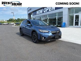 Used 2023 Subaru Crosstrek 2.0i Premium image 1