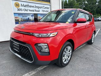Used 2021 Kia Soul LX image 1