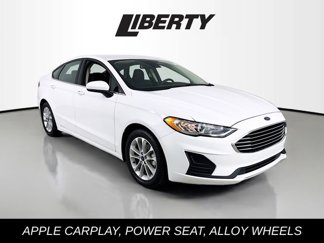 Used 2020 Ford Fusion SE image 1