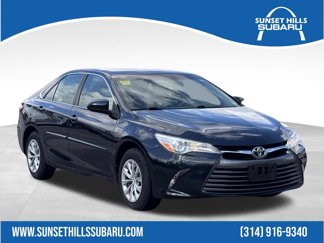 Used 2017 Toyota Camry LE image 1