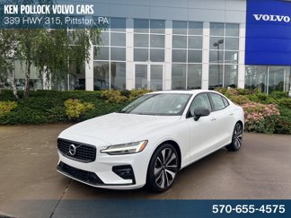 Used 2022 Volvo S60 B5 Momentum w/ Premium Package image 1