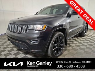 Used 2021 Jeep Grand Cherokee Laredo X image 1