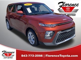 Used 2022 Kia Soul LX image 1