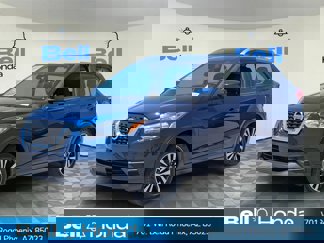 Used 2020 Nissan Kicks SV image 1
