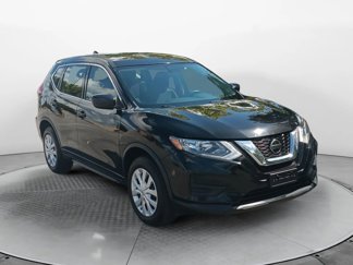 Used 2019 Nissan Rogue SV image 1