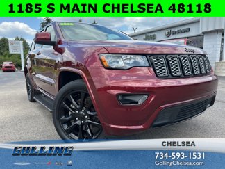 Certified 2022 Jeep Grand Cherokee Laredo X image 1