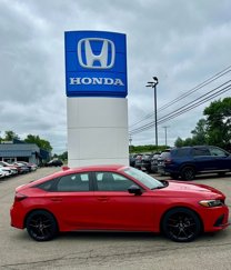 Used 2023 Honda Civic Sport image 1