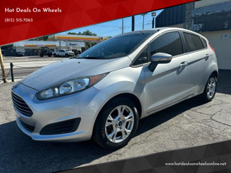 Used 2014 Ford Fiesta SE image 1