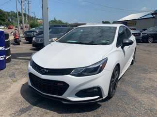 Used 2018 Chevrolet Cruze LT w/ Sun And Sound Package image 1