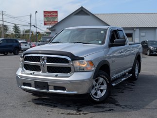 Used 2016 RAM 1500 Classic SLT image 1
