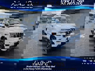 Used 2019 Jeep Grand Cherokee Limited image 1