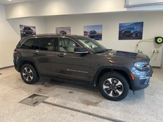 Used 2022 Jeep Grand Cherokee Limited 4xe image 1