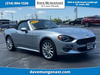 Used 2018 FIAT 124 Spider Lusso w/ Convenience Group image 1