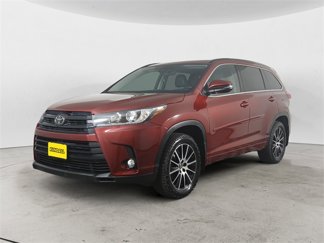 Used 2018 Toyota Highlander SE w/ Protection Package #3 image 1