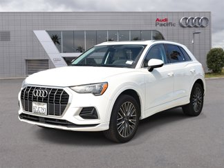 Used 2022 Audi Q3 2.0T Premium w/ Convenience Package image 1