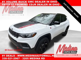 Used 2023 Jeep Compass Trailhawk w/ Trailhawk Convenience Group image 1