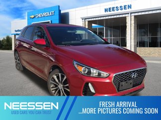 Used 2018 Hyundai Elantra GT image 1