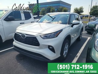 Used 2020 Toyota Highlander L image 1