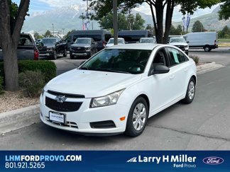 Used 2014 Chevrolet Cruze LS image 1