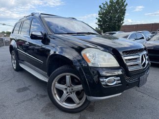 Used 2009 Mercedes-Benz GL 550 4MATIC image 1