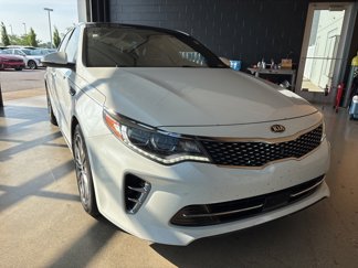 Used 2017 Kia Optima SX image 1